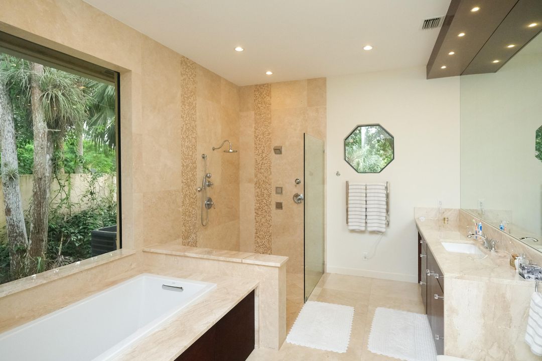 Недавно арендовано: $16,000 (5 спален, 3 ванн, 3512 Квадратных фут)