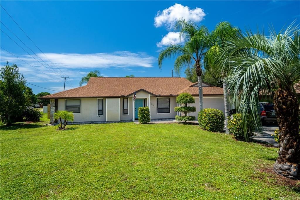 Recently Sold: $214,900 (3 beds, 2 baths, 1777 Square Feet)
