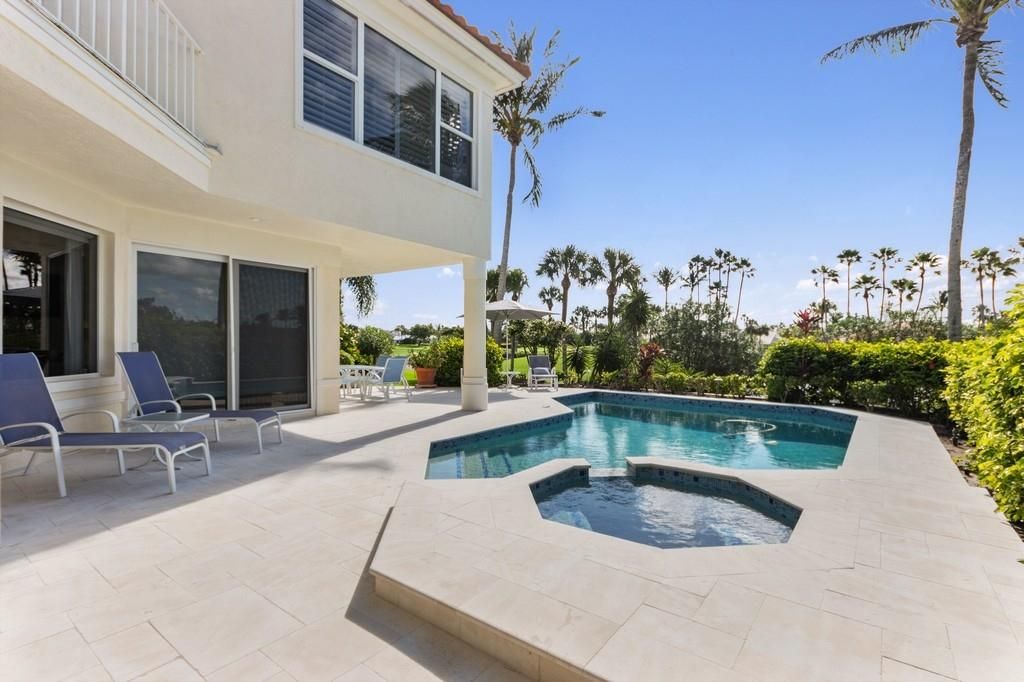 Recently Sold: $1,925,000 (4 beds, 4 baths, 4123 Square Feet)