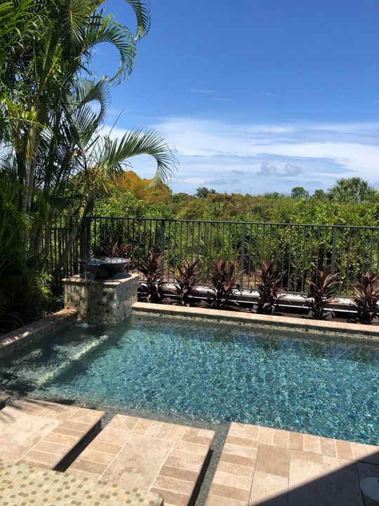 Recently Sold: $1,837,500 (5 beds, 5 baths, 4511 Square Feet)