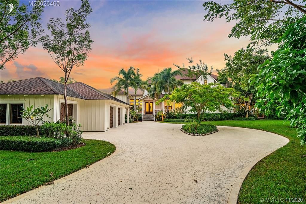 Recently Sold: $3,250,000 (5 beds, 5 baths, 5894 Square Feet)