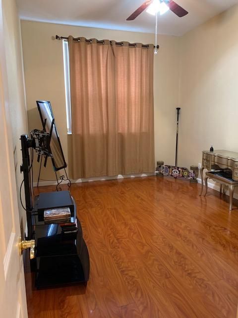 Recently Rented: $1,650 (2 beds, 2 baths, 1231 Square Feet)