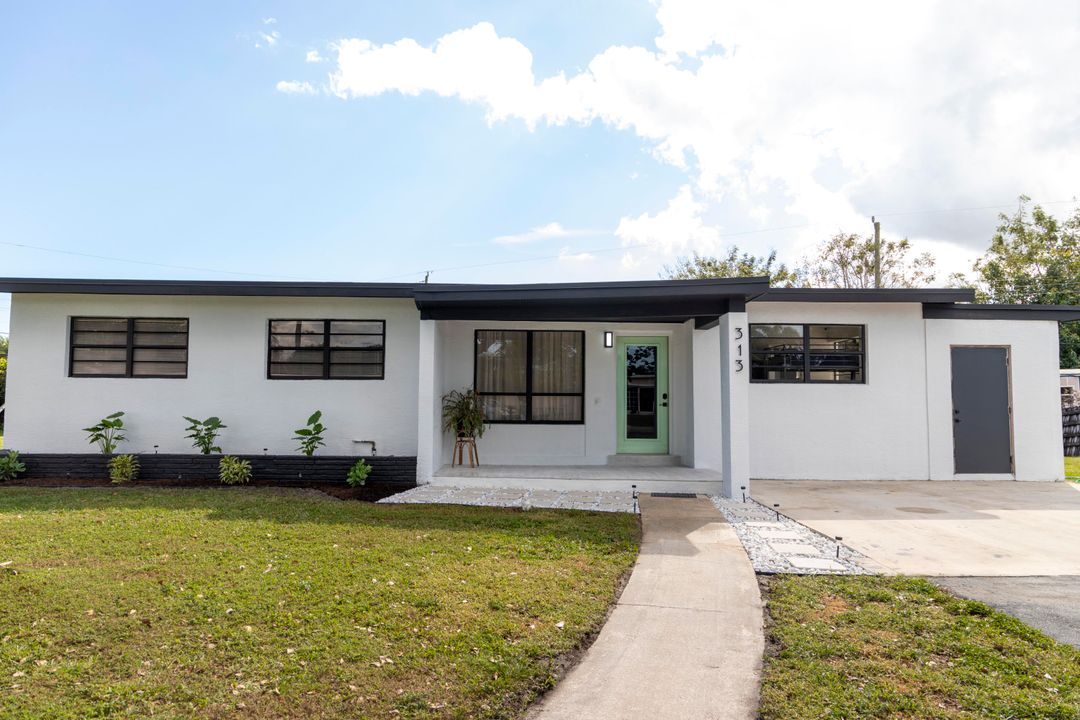 Vendido Recientemente: $360,000 (3 camas, 2 baños, 1480 Pies cuadrados)