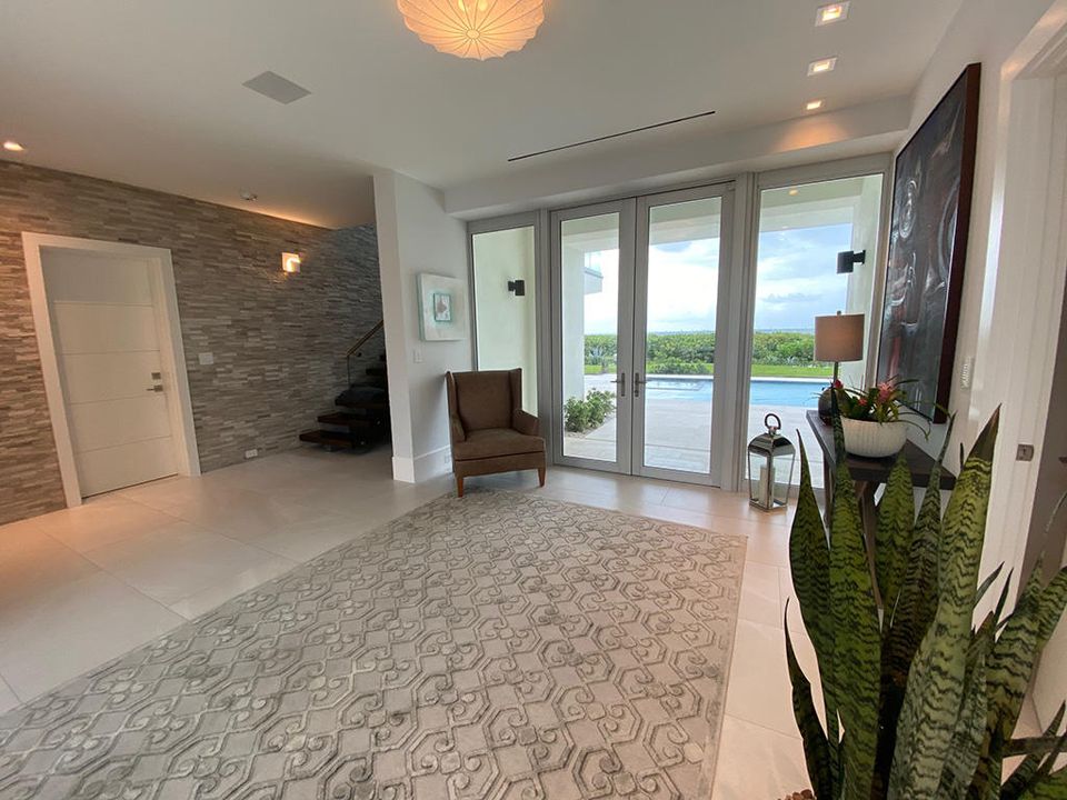 Recently Sold: $4,200,000 (4 beds, 5 baths, 5216 Square Feet)