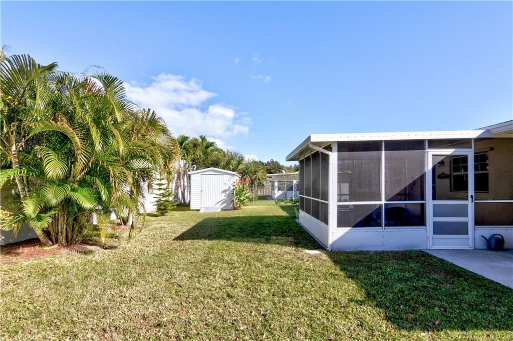 Recently Sold: $259,900 (2 beds, 2 baths, 1205 Square Feet)