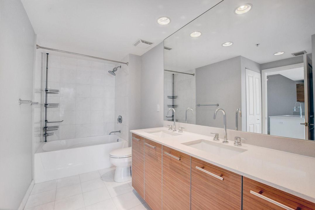 Недавно арендовано: $1,695 (1 спален, 1 ванн, 690 Квадратных фут)