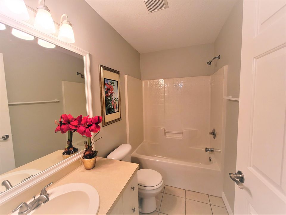 Недавно арендовано: $1,480 (2 спален, 2 ванн, 1089 Квадратных фут)