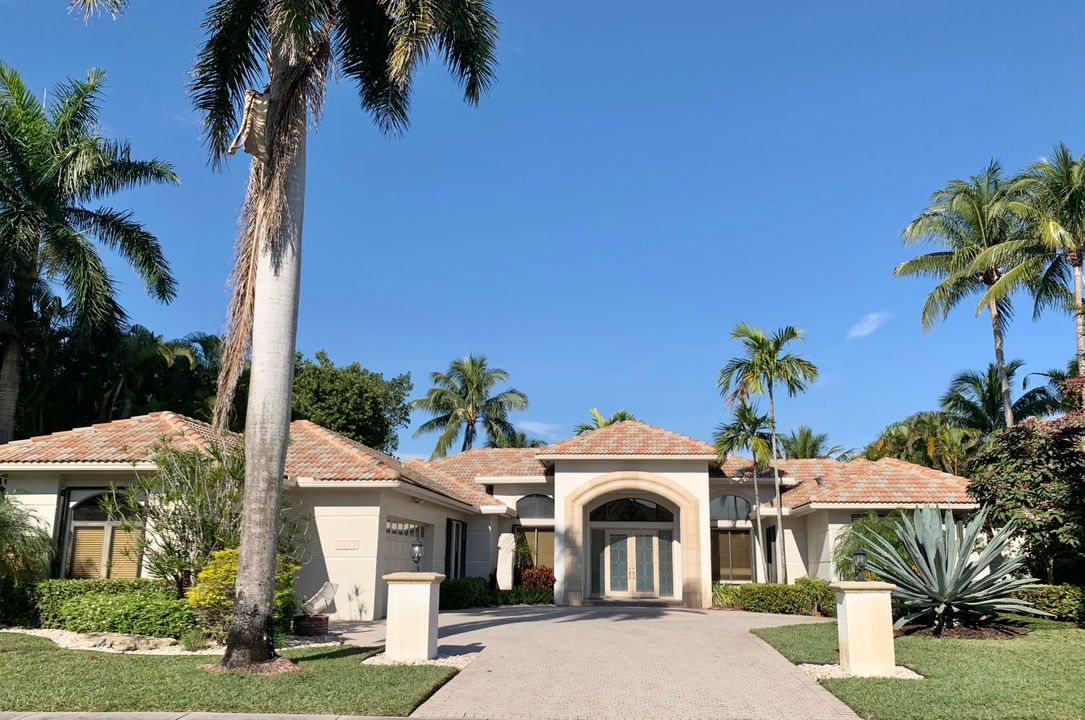Recently Sold: $1,200,000 (0 beds, 3 baths, 3676 Square Feet)