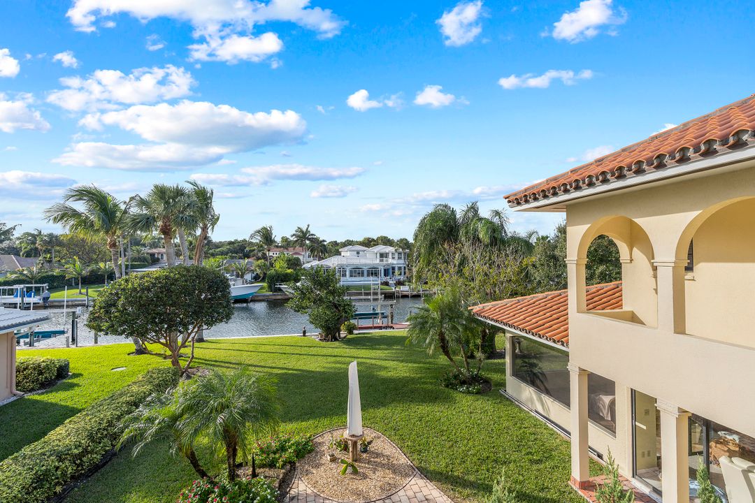 Recently Sold: $1,100,000 (2 beds, 3 baths, 2644 Square Feet)