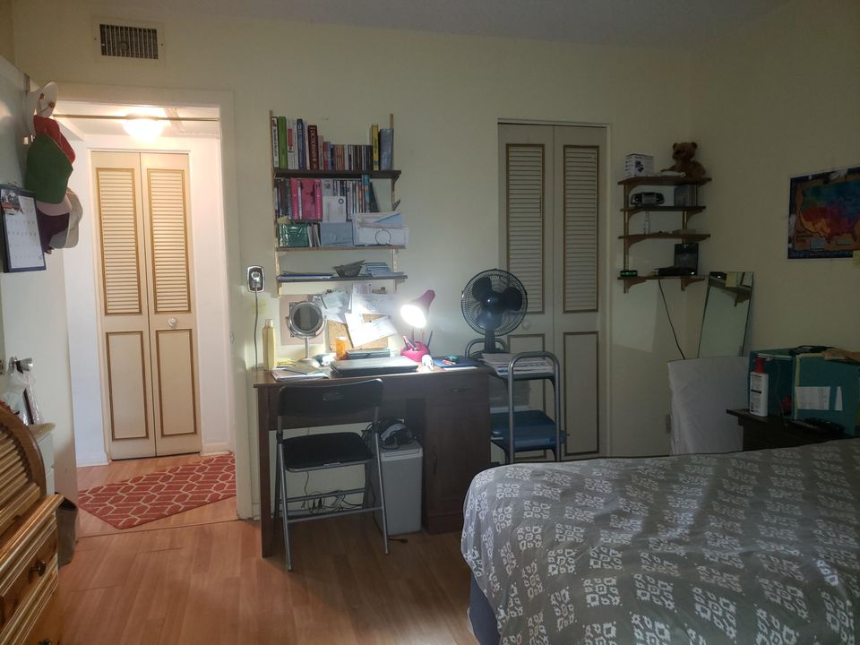 Vendido Recientemente: $42,500 (1 camas, 1 baños, 744 Pies cuadrados)