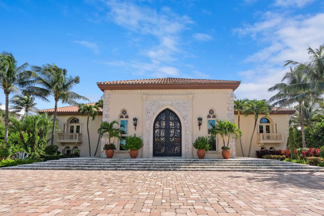 Recently Sold: $33,850,000 (7 beds, 9 baths, 20075 Square Feet)