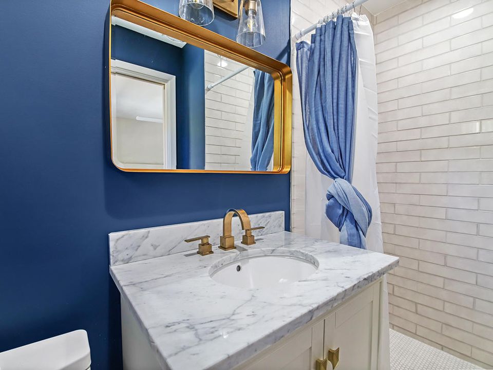 Недавно арендовано: $25,000 (5 спален, 5 ванн, 4321 Квадратных фут)