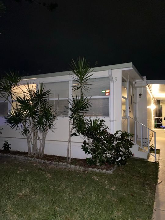 Recently Sold: $13,900 (2 beds, 2 baths, 950 Square Feet)