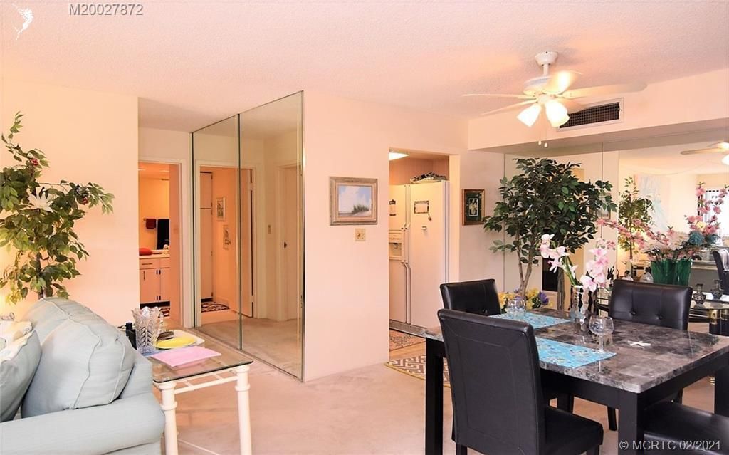 Recently Sold: $249,900 (2 beds, 2 baths, 1204 Square Feet)