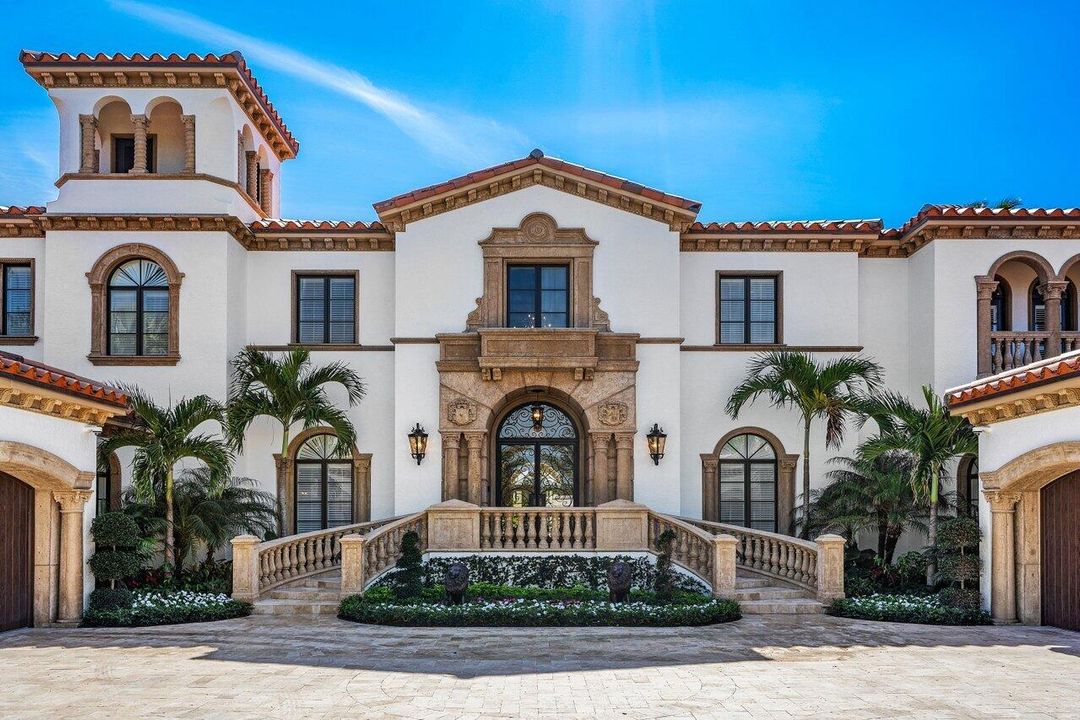 Recently Sold: $22,900,000 (8 beds, 9 baths, 9413 Square Feet)