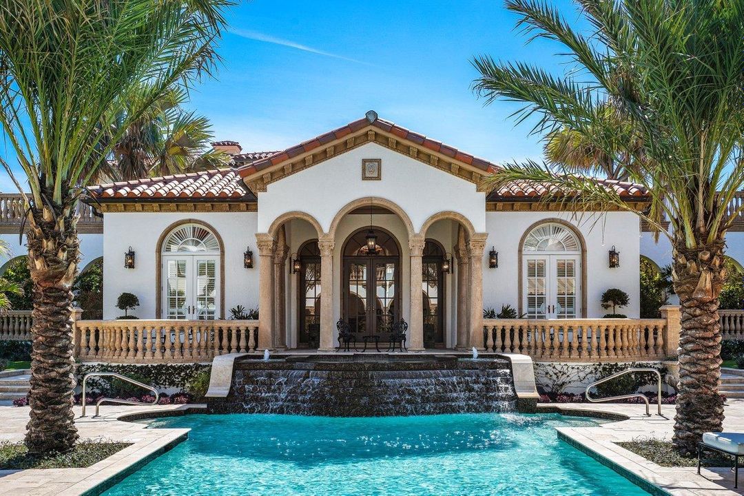 Recently Sold: $22,900,000 (8 beds, 9 baths, 9413 Square Feet)