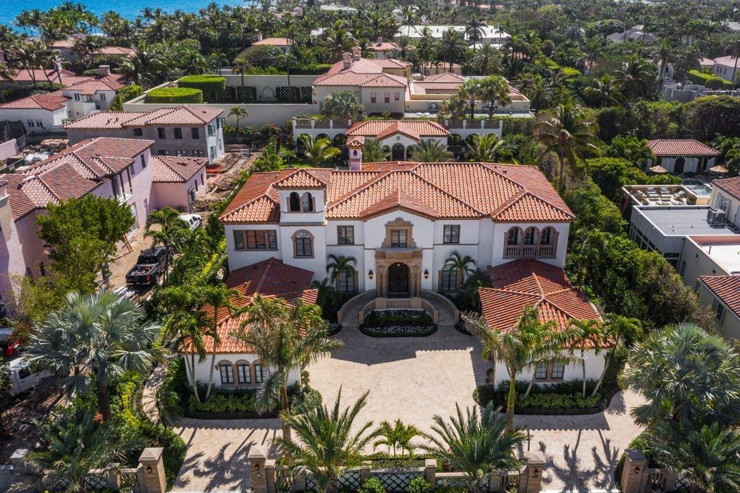 Recently Sold: $22,900,000 (8 beds, 9 baths, 9413 Square Feet)