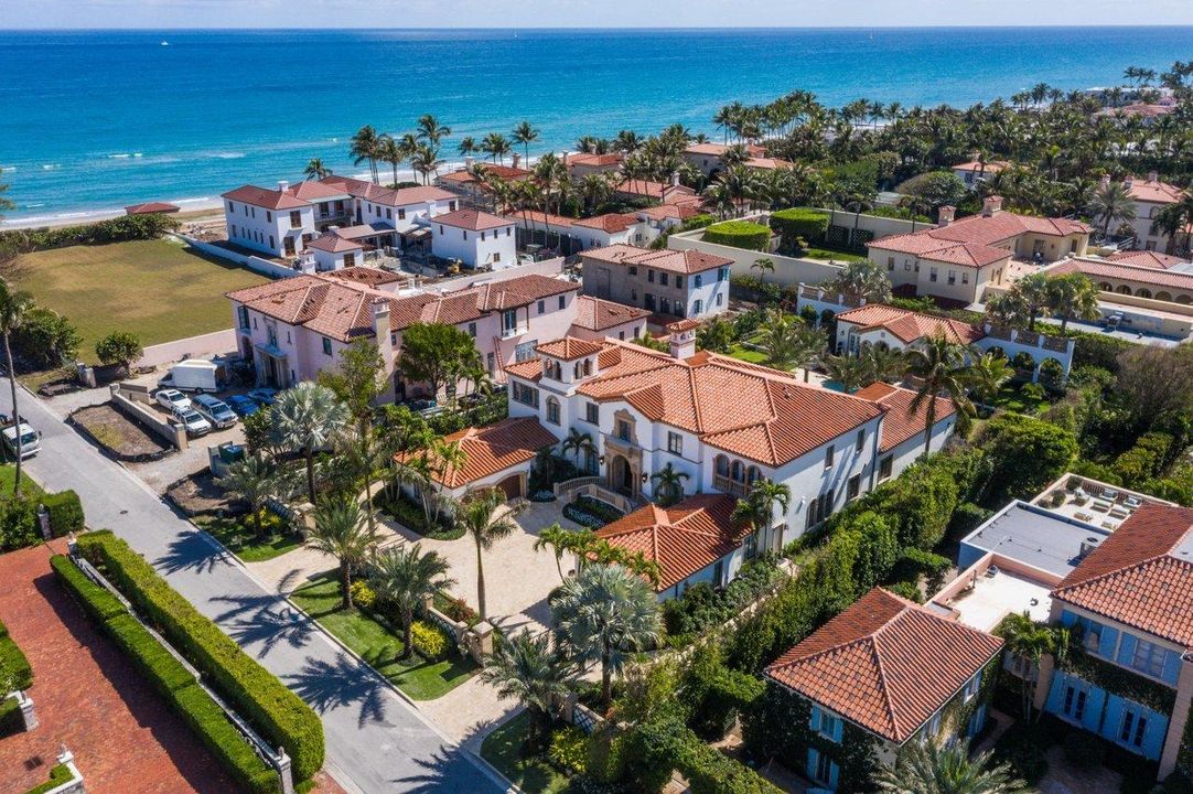 Recently Sold: $22,900,000 (8 beds, 9 baths, 9413 Square Feet)