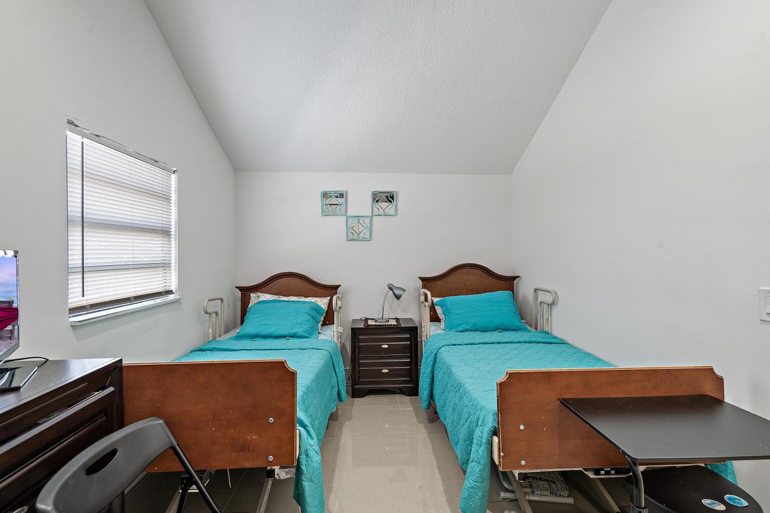 Recently Sold: $235,000 (2 beds, 2 baths, 854 Square Feet)