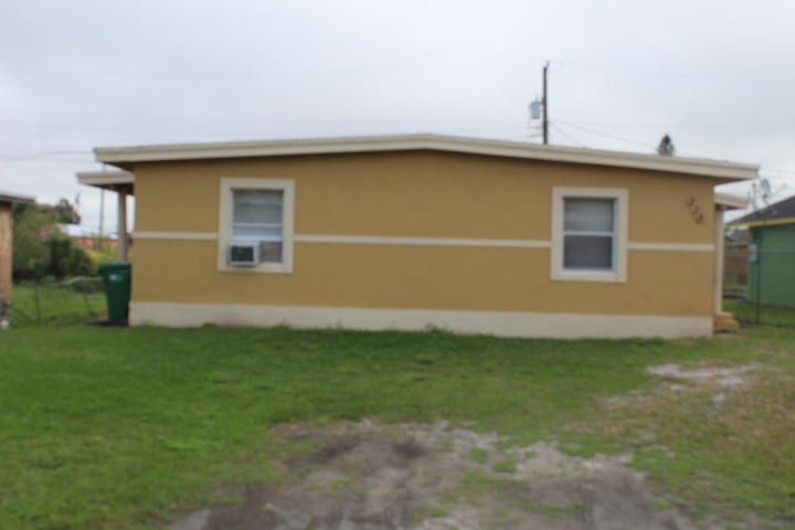 Recently Sold: $110,000 (4 beds, 2 baths, 1088 Square Feet)