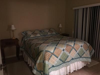 Vendido Recientemente: $219,900 (2 camas, 2 baños, 1080 Pies cuadrados)