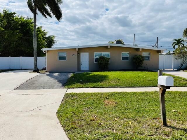 Vendido Recientemente: $309,900 (3 camas, 2 baños, 1453 Pies cuadrados)