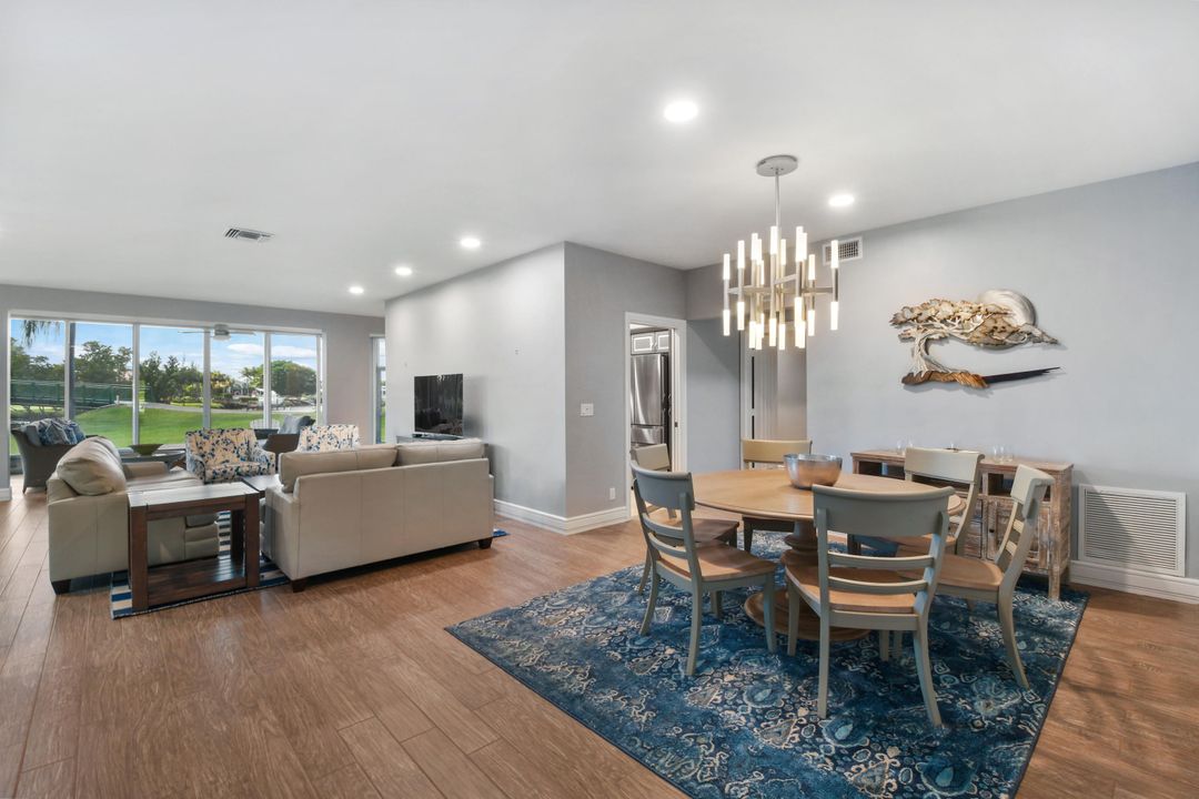 Recently Sold: $765,000 (2 beds, 2 baths, 2160 Square Feet)