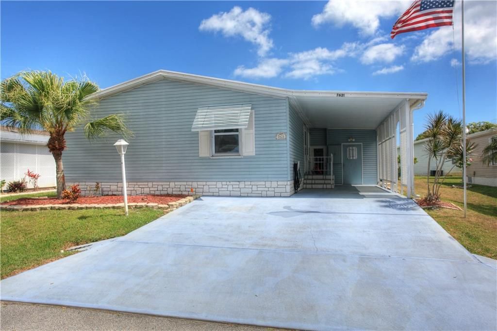 Recently Sold: $160,000 (3 beds, 2 baths, 1512 Square Feet)