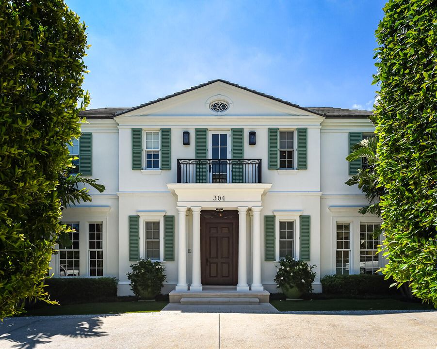 Recently Sold: $25,500,000 (7 beds, 8 baths, 7688 Square Feet)