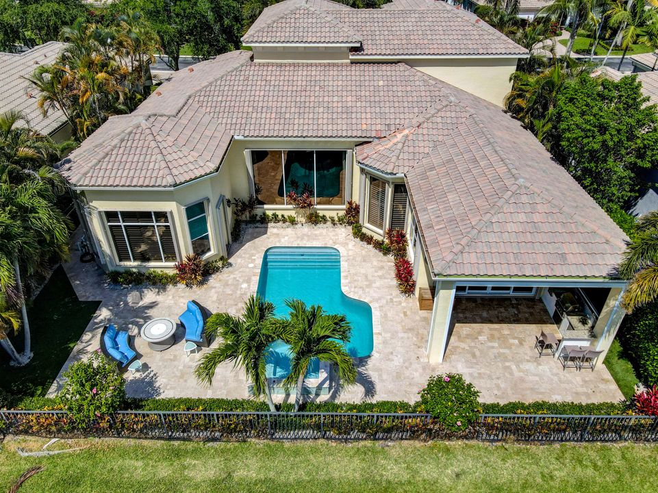 Recently Sold: $1,850,000 (4 beds, 4 baths, 4225 Square Feet)