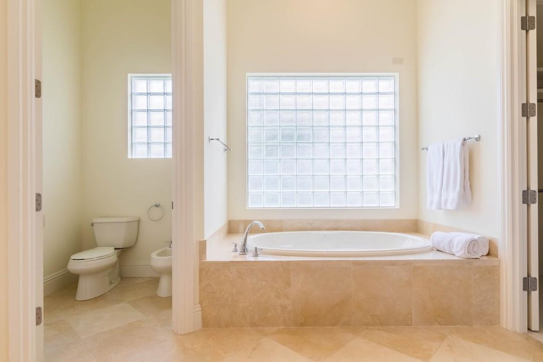 Недавно арендовано: $20,000 (3 спален, 4 ванн, 3333 Квадратных фут)