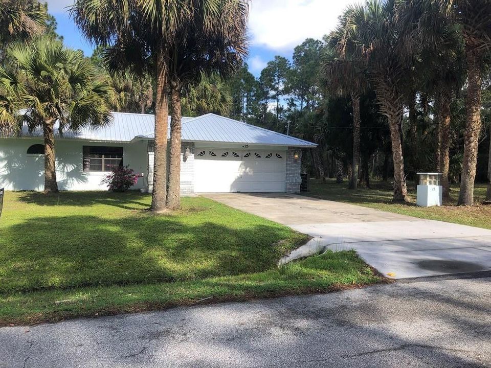 Recently Sold: $213,000 (3 beds, 2 baths, 1199 Square Feet)