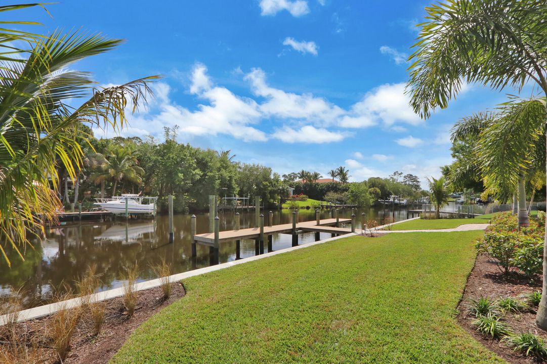 Recently Sold: $1,550,000 (3 beds, 3 baths, 3040 Square Feet)