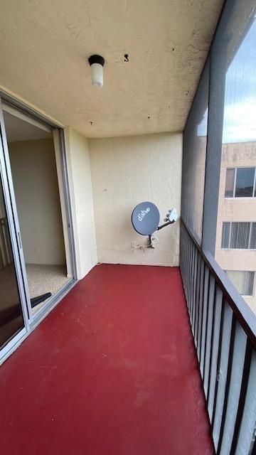 Recently Sold: $69,900 (1 beds, 1 baths, 835 Square Feet)