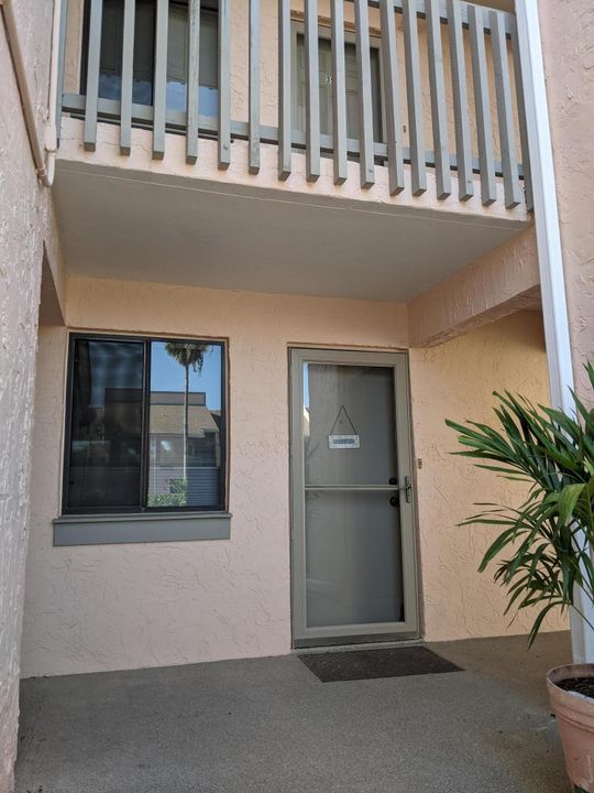 Recently Sold: $175,000 (1 beds, 1 baths, 788 Square Feet)