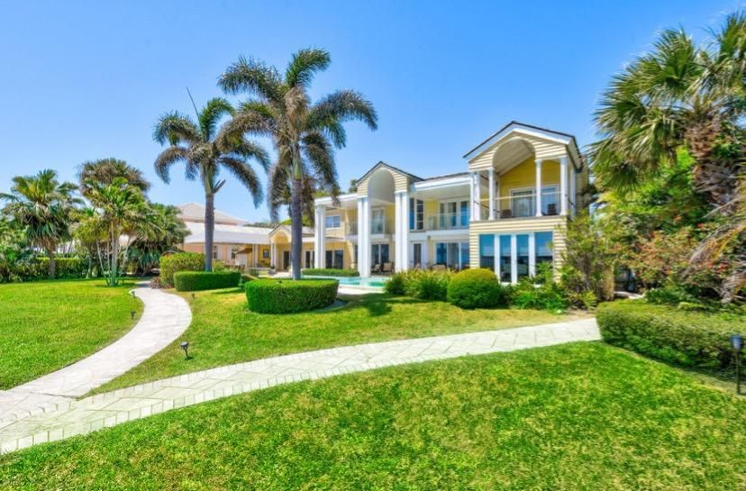 Recently Sold: $12,000,000 (5 beds, 6 baths, 4784 Square Feet)