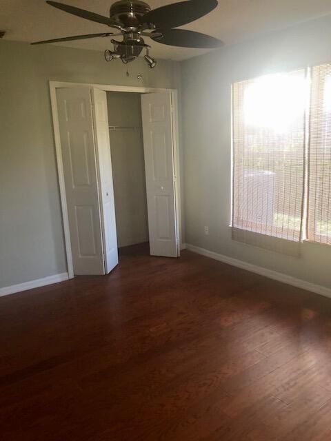 Recently Rented: $2,500 (3 beds, 2 baths, 1889 Square Feet)