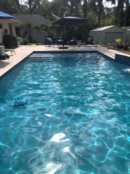 最近售出: $899,900 (3 贝兹, 2 浴室, 2748 平方英尺)