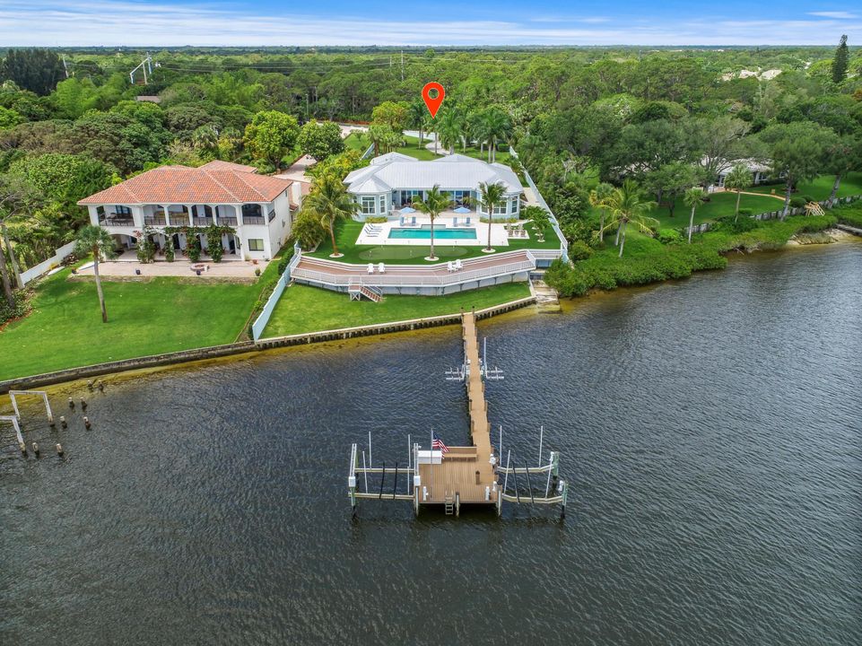 Recently Sold: $6,000,000 (4 beds, 5 baths, 4621 Square Feet)