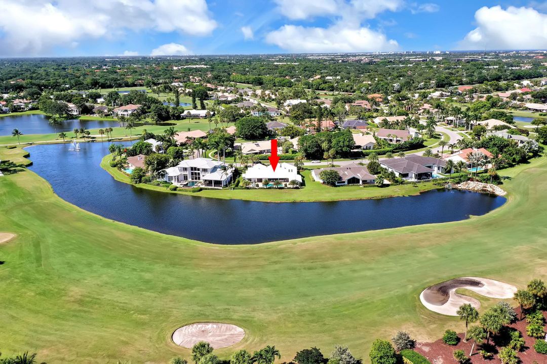 Recently Sold: $1,700,000 (4 beds, 4 baths, 3697 Square Feet)