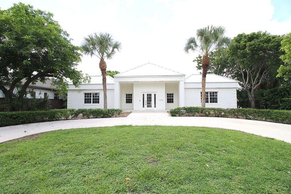 Recently Sold: $1,595,000 (4 beds, 2 baths, 3249 Square Feet)