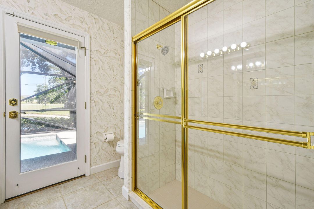 最近售出: $629,000 (4 贝兹, 4 浴室, 3671 平方英尺)