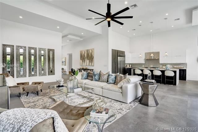 Active With Contract: $1,700,000 (4 beds, 3 baths, 3171 Square Feet)