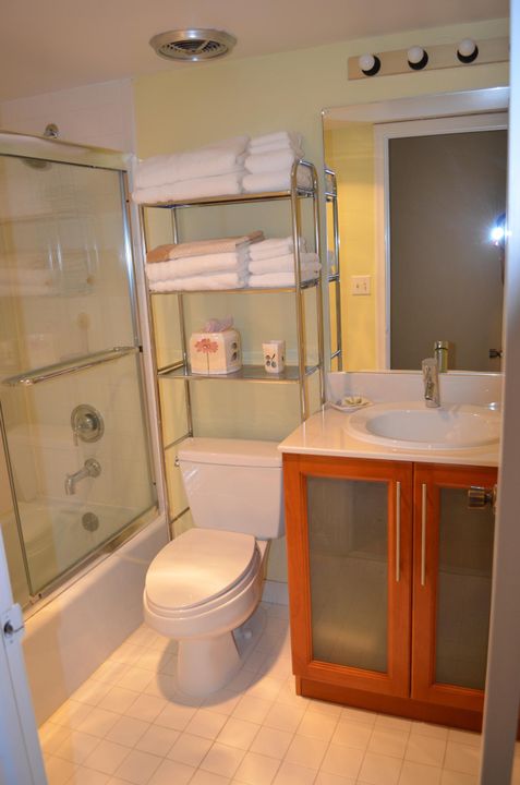 Недавно арендовано: $2,000 (2 спален, 2 ванн, 1400 Квадратных фут)