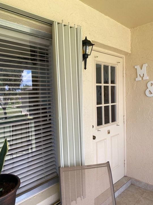 Recently Sold: $128,000 (2 beds, 1 baths, 920 Square Feet)