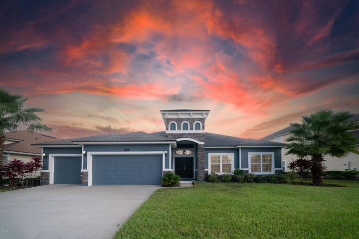 Recently Sold: $409,300 (5 beds, 3 baths, 2330 Square Feet)