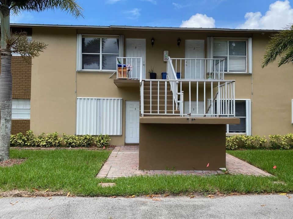 Active With Contract: $1,400,000 (0 beds, 0 baths, 6264 Square Feet)