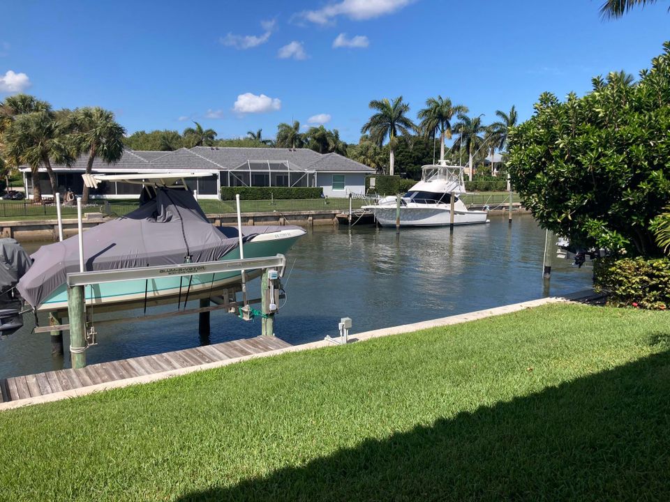 Recently Sold: $1,925,000 (4 beds, 3 baths, 4626 Square Feet)