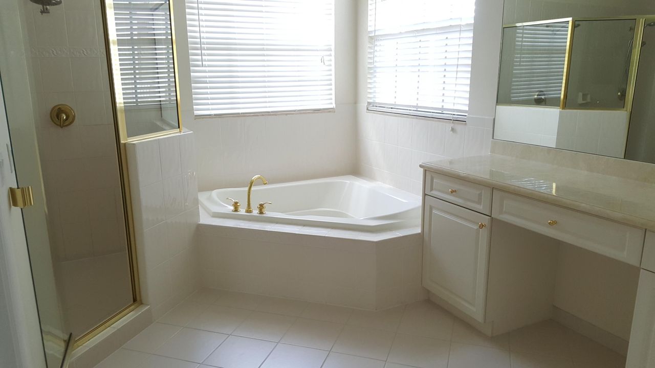 Недавно арендовано: $4,900 (5 спален, 5 ванн, 3735 Квадратных фут)