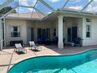 Recently Sold: $655,000 (5 beds, 3 baths, 3262 Square Feet)